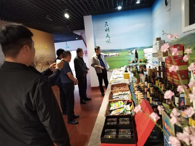 呼倫貝爾市國(guó)資委多措并舉推動(dòng)酒類經(jīng)營(yíng)“走出去”